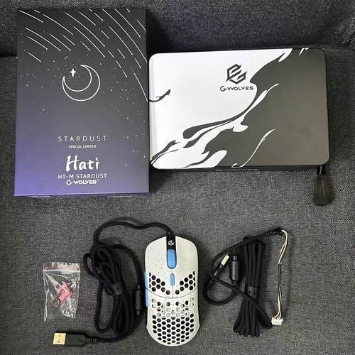 蜂芒熬夜修护精华面膜