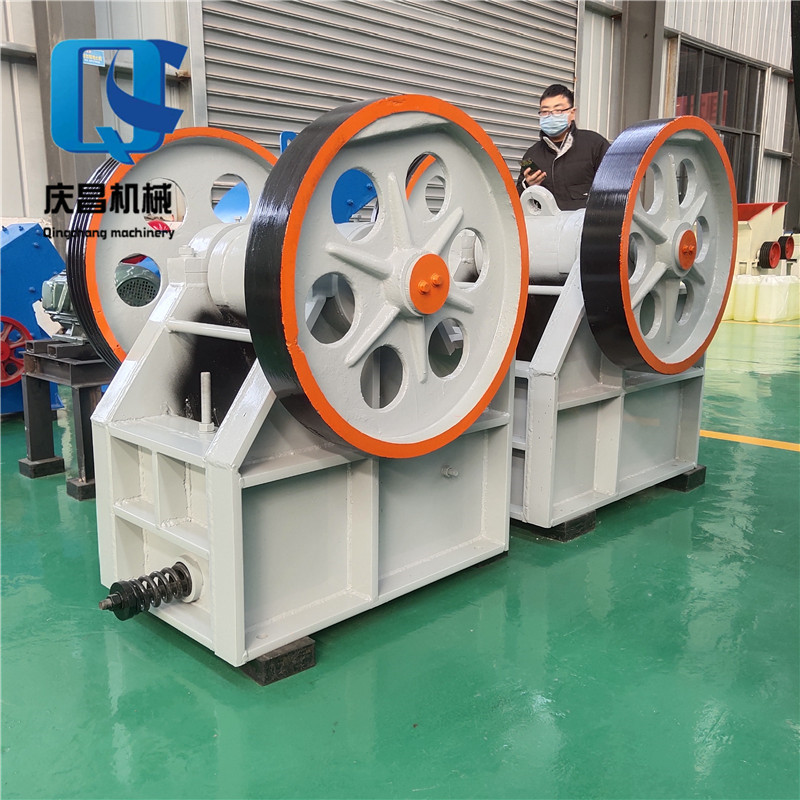 鵝卵石制砂機子_鵝卵石制砂機的報價