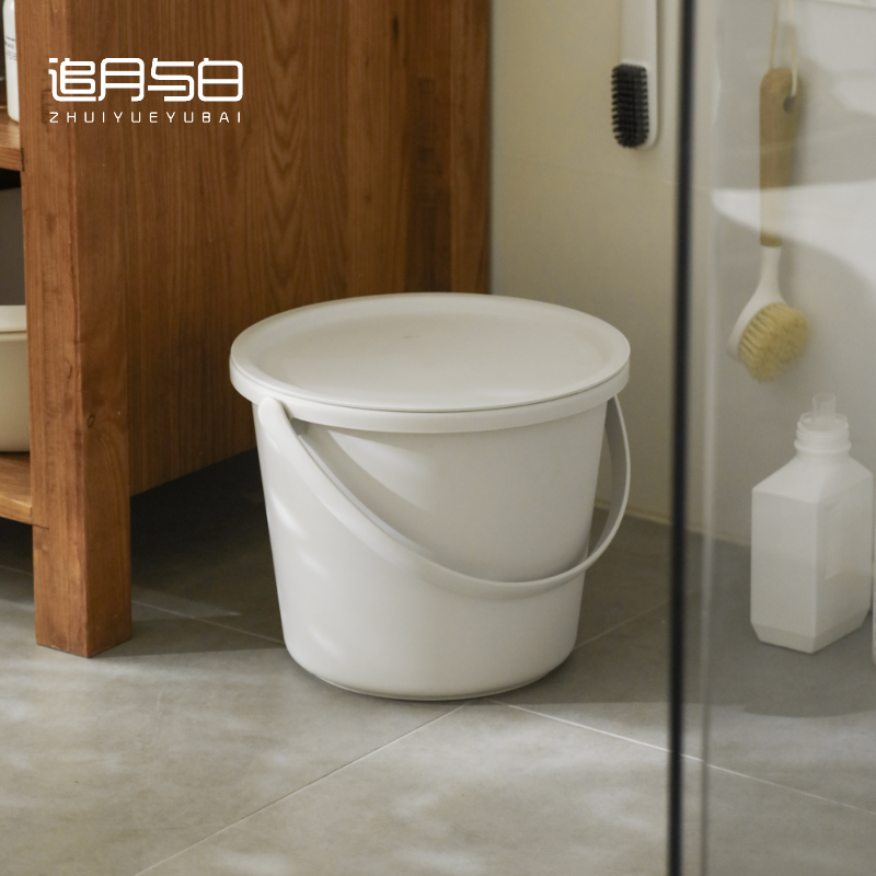 手提大号学生宿舍洗澡白色水桶