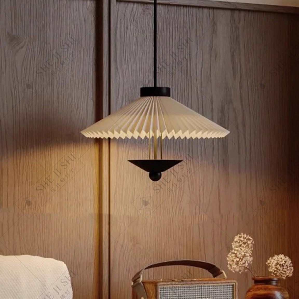 2025新款中古卧室床头灯具侘寂风餐厅极简轻奢设计师艺术服装店灯