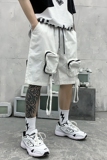 白色