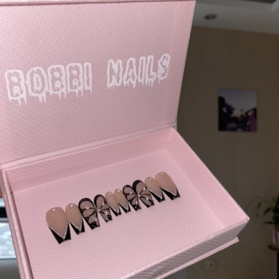 BOBBINAILS欧美法式镂空手绘蝴蝶闪闪可拆卸穿戴甲成品