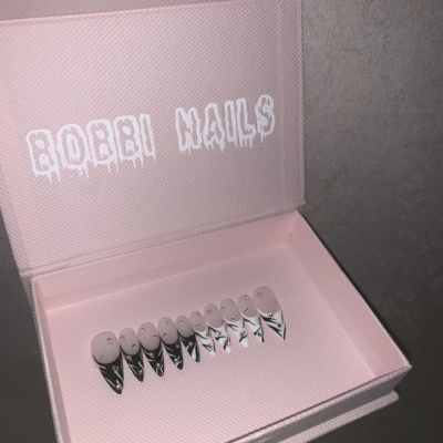 BOBBINAILS欧美黑白鸳鸯法式不规则线条朋克辣妹INS手绘可拆卸穿
