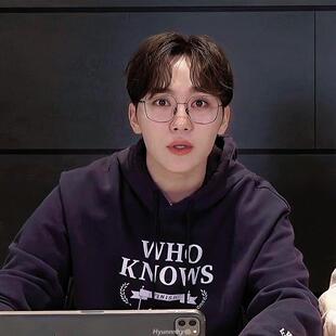 BSS夫胜宽同款黑色连帽卫衣女男学生韩版宽松情侣装外套2023春季