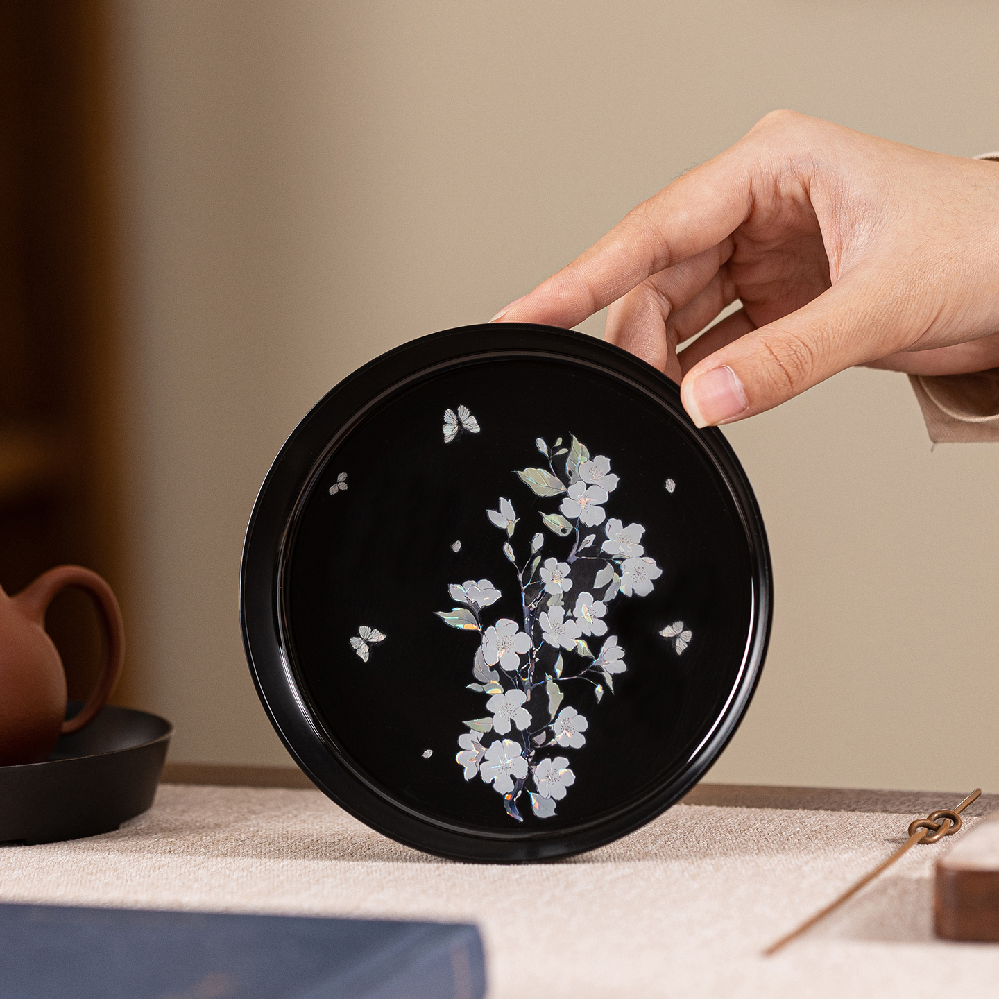 中式手绘蝶恋禅意隔热茶壶托