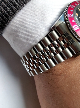 复古五连珠表带适配复古劳老水鬼5513单红双红等空心带皇冠标