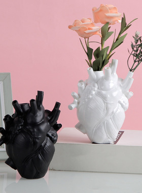 跨境创意万圣节心脏花瓶黑白艺术陶瓷摆件客厅家居桌面装饰品批发