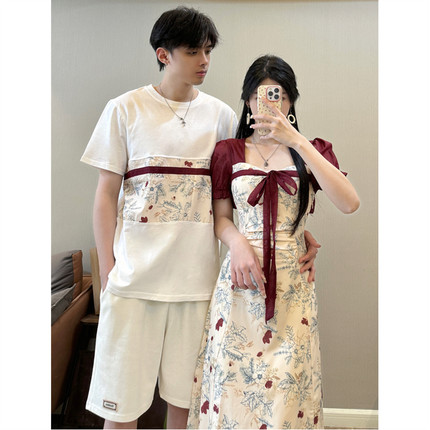 小众设计感情侣装夏季2025韩版短袖T恤女连衣裙法式一裙一衣ins潮