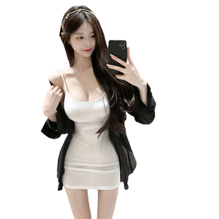 纯欲紧身低胸内搭辣妹包臀短裙子白色吊带裙性感夜场连衣裙女秋季