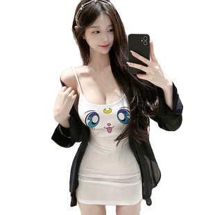 显胸低领纯欲夜场裙子小白裙修身包臀显身材吊带连衣裙短裙女春季