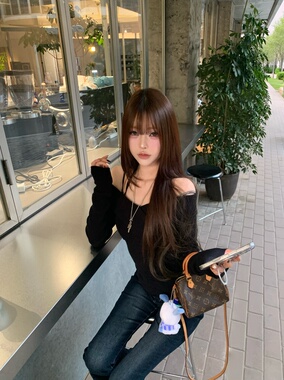 Lovedeath【轻盐少女】黑色交叉领一字肩针织毛衣女露肩显瘦上衣