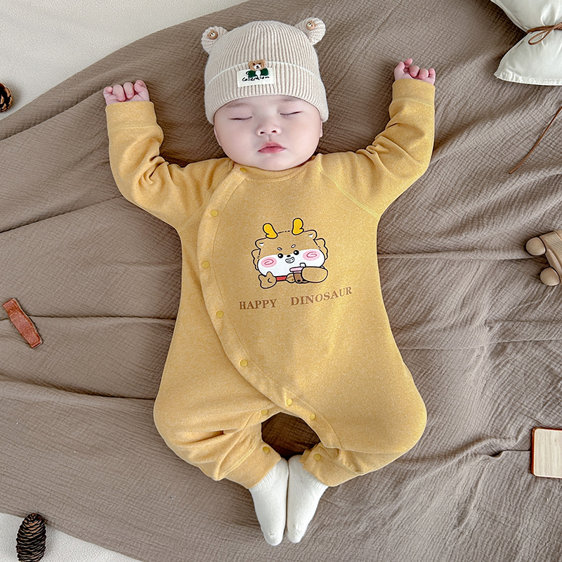 婴儿衣服秋冬德绒保暖内衣男女宝宝连体衣加绒加厚打底新生儿哈衣