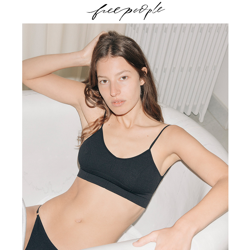 Free People µÍ¶±³ÐÔ¸ÐVÁìÎÞ¸ÖȦ˫¼çµõ´øÄÚÒ ÏÄпîÎÄÐØ