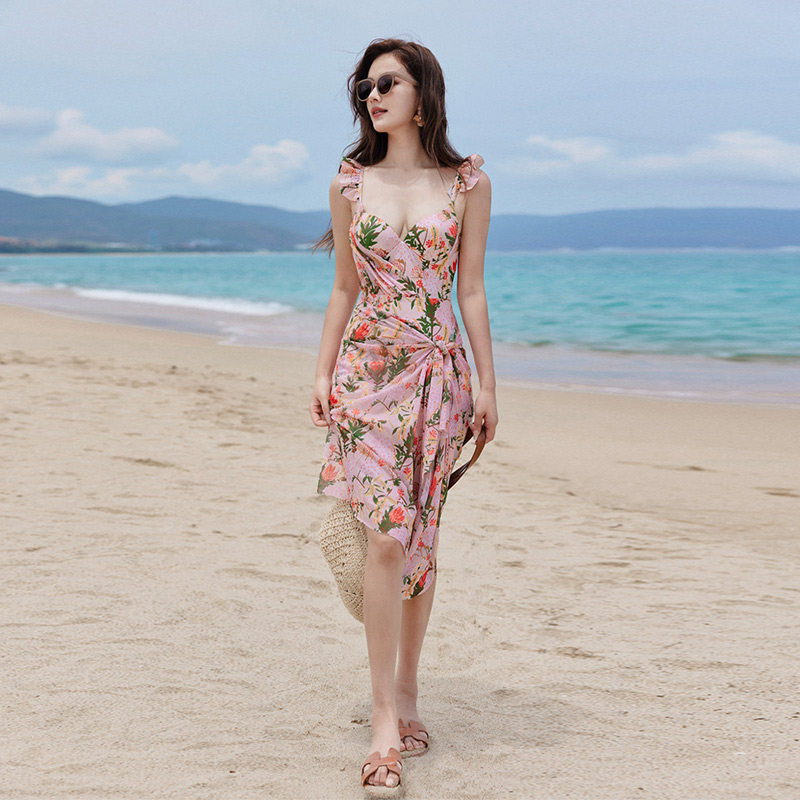 情侣泳衣女高级感2025新款性感泡温泉女士绝美三角遮肉显瘦游泳衣,运动/瑜伽/健身/球迷用品,连体泳衣,淘宝优惠券,粉丝福利购,淘宝优惠卷