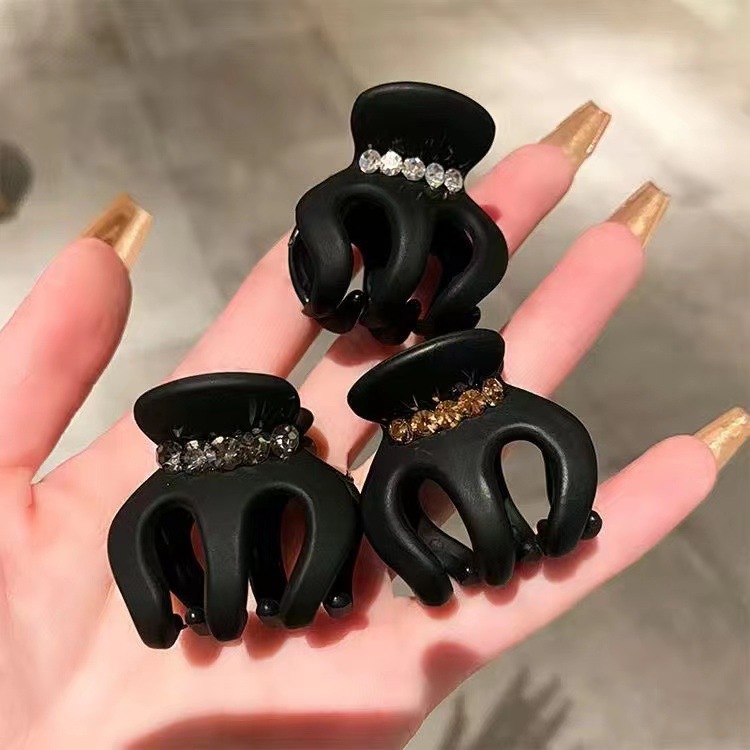 东大门新款南瓜抓夹黑色简约高级感2023新款半抓发头饰高马尾神器