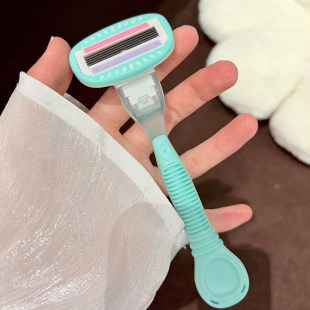 女用剃毛刀五层刮毛刀脱毛刀腋下私处手动刀易拆卸不伤肤便携式