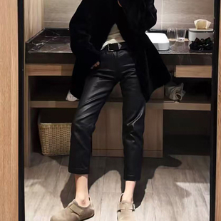 欧洲站时尚休闲烟管裤涂层PU皮裤加绒纯色净版高腰显瘦九分直筒裤