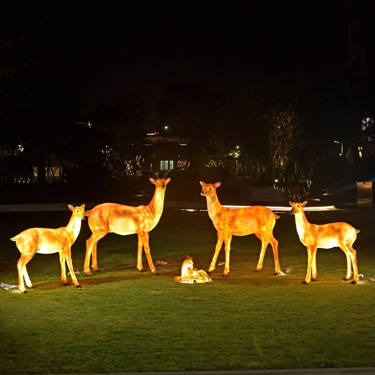 仿真梅花鹿雕塑玻璃钢发光摆件