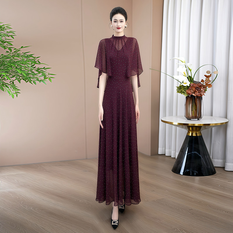 喜婆婆婚宴礼服平时可穿波点连衣裙女2026新款绝美气质显瘦长裙子