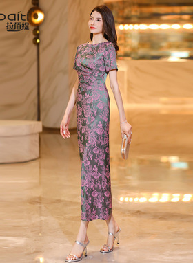 新中式连衣裙女夏季2026新款高档精致气质显瘦修身改良中长裙1116