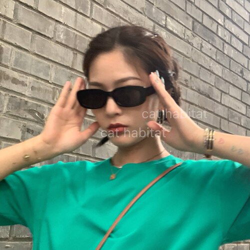 ins复古风街拍女嘻哈辣妹太阳镜