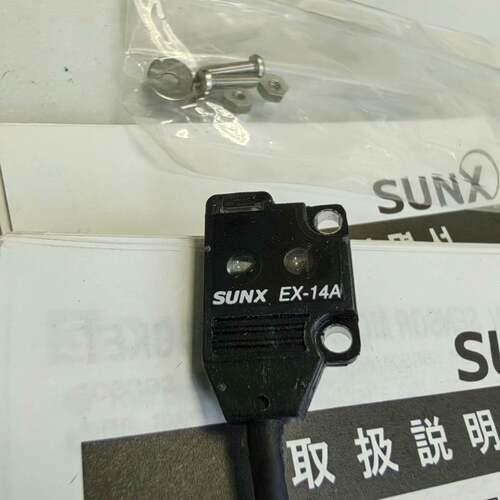 可维修SUNX光电传感器EX-14A工程余货2个，包装盒旧，可直拍议价