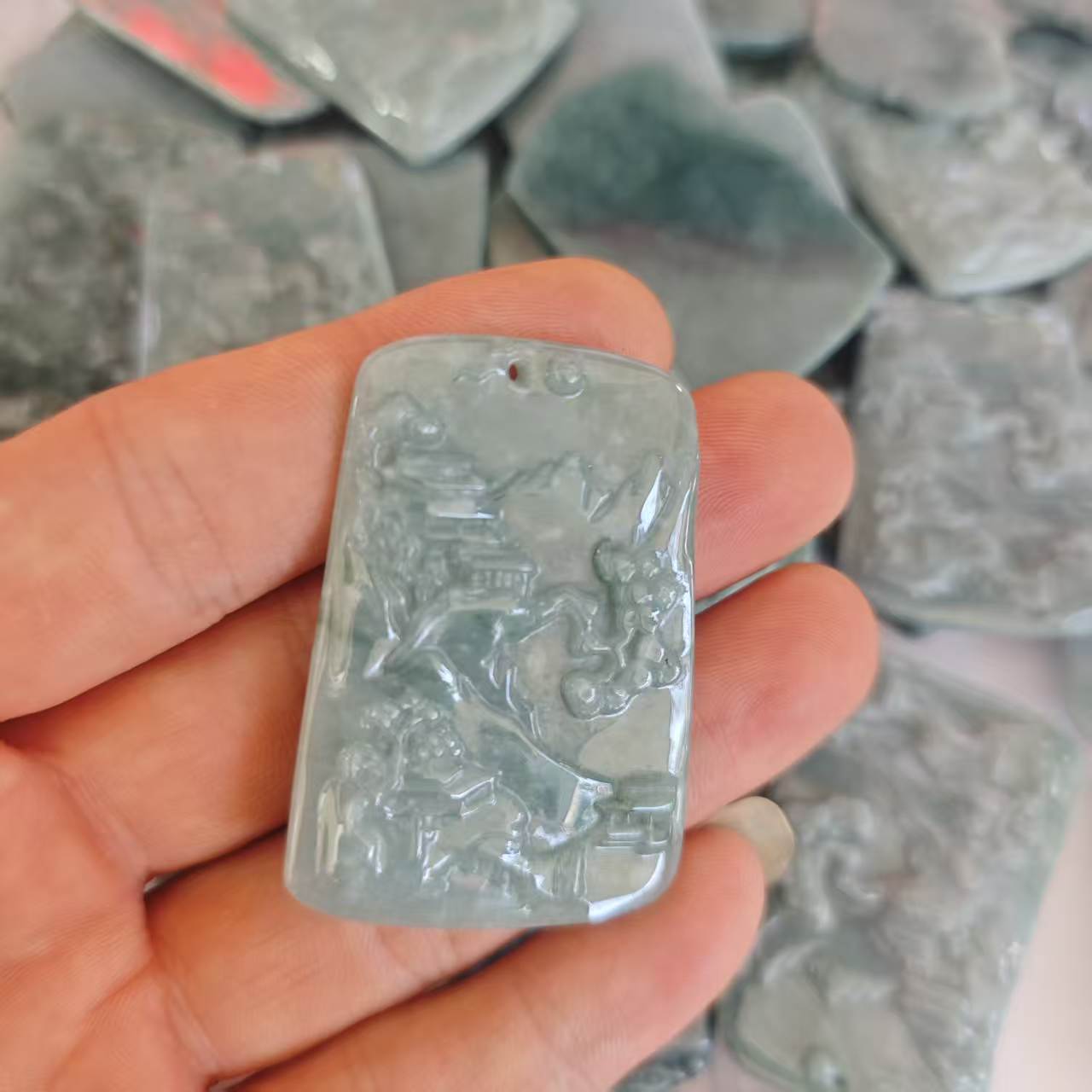 缅甸翡翠A货山水方牌送证书吊坠