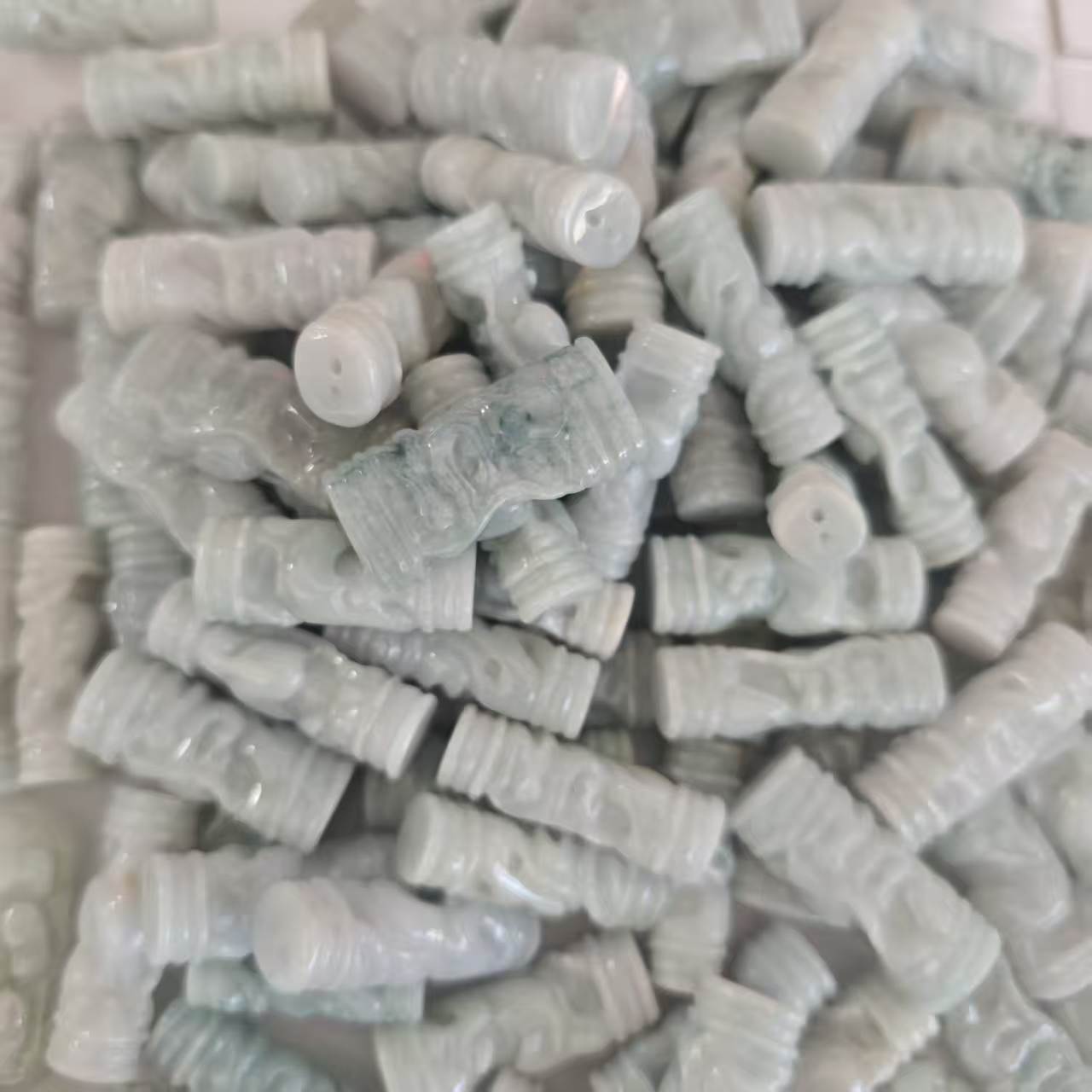 缅甸翡翠A货竹节送证书吊坠