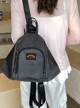 唯唯袋鼠正品双肩包休闲旅行大包