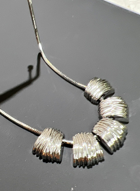 韩国东大门ins复古金属方块项链个性冷淡风时髦气质锁骨链短款