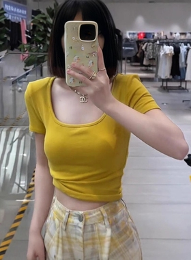 法式锁骨黄色方领短袖女t恤2025新款高级感显瘦短款多巴胺上衣