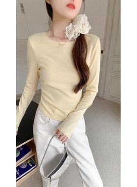 奶黄色正肩长袖t恤女春秋纯棉修身掐腰设计感短款上衣内搭打底衫