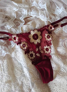 性感刺绣花朵丁字裤女低腰蕾丝T裤红色无痕内裤