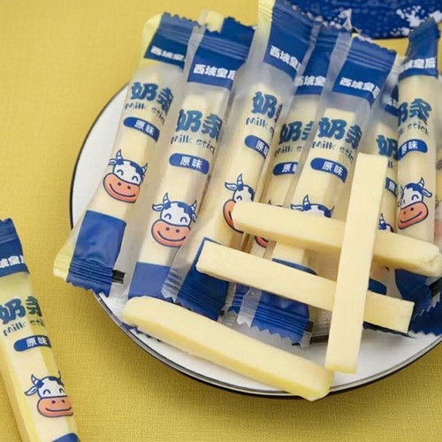 嚼着吃的牛奶新疆风情追剧零食