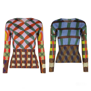 三宅艺创复古几何印花长袖T恤女2026年新款圆领显瘦百搭褶皱上衣