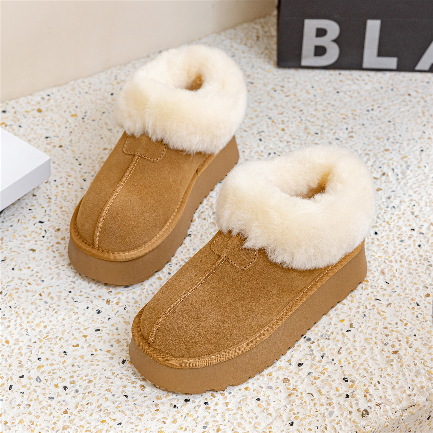 真皮加绒加厚保暖毛毛雪地靴女冬季2025新款轻便厚底套脚短筒棉鞋