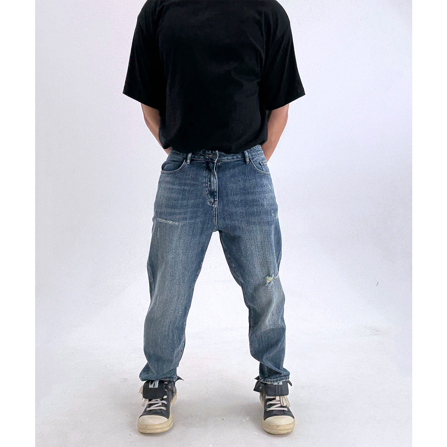 纯棉微弹微小脚牛仔裤水洗做旧