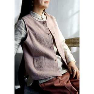 暖居柜中缘原创轻中式手绣旧粉色碎花羊毛针织两面穿马甲背心女春