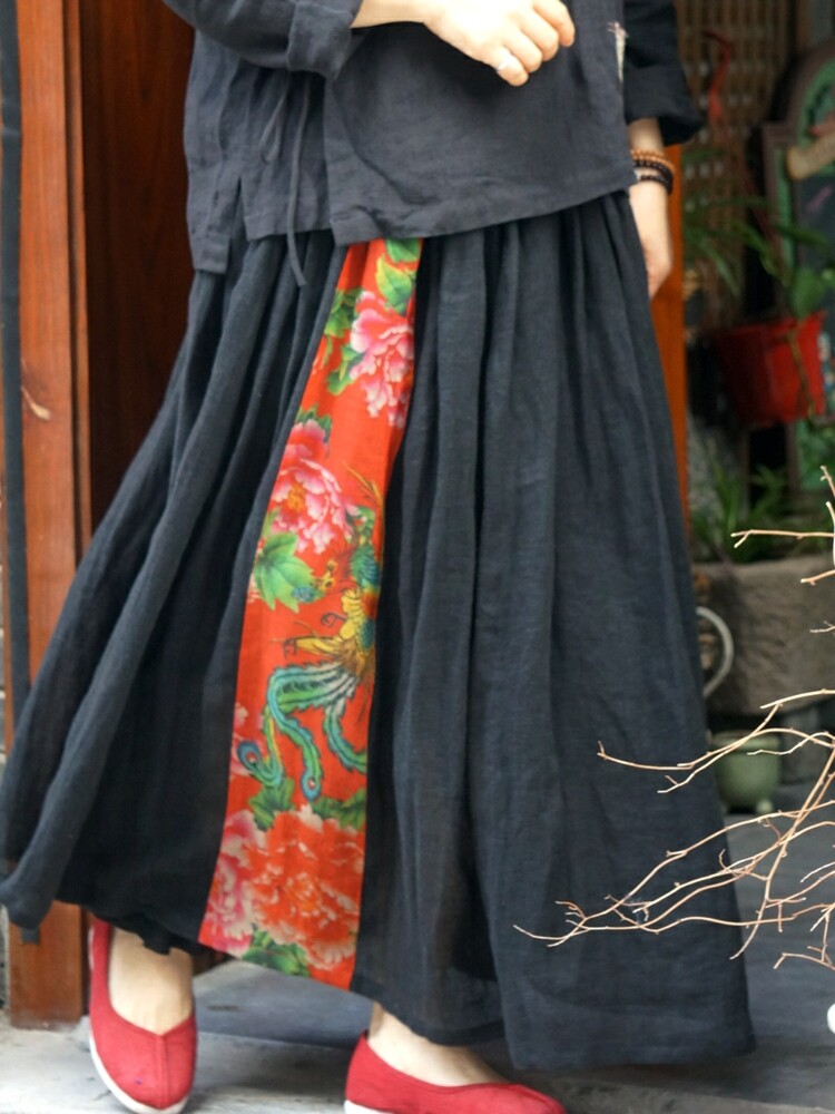 凤凰于飞柜中缘原创文艺民族风黑色稀疏麻贴补红花裙子大摆裙女春