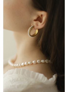 NICETO 做旧铜金复古开口圆圈造型珍珠镶嵌法式925银针耳环