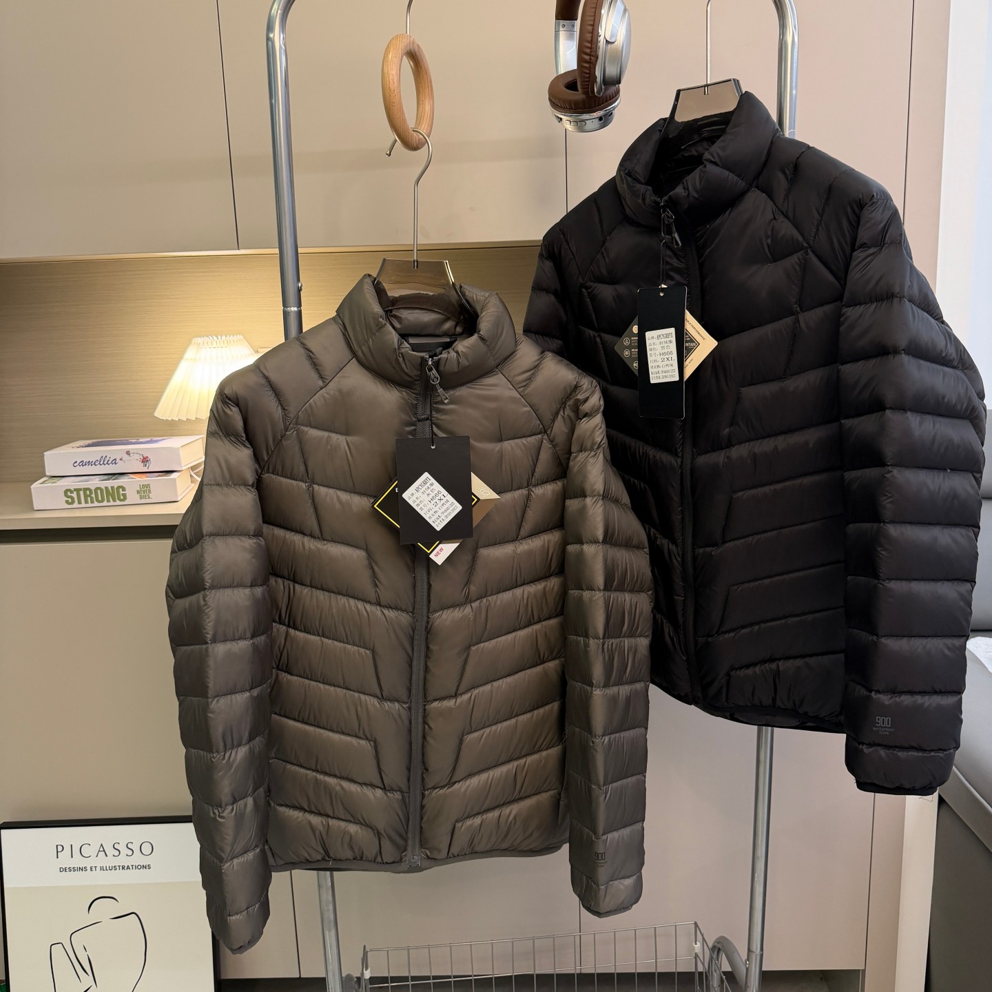 王炸单品！巨保暖蓬松！轻薄排骨男女同款秋冬户外防寒羽绒服 潮