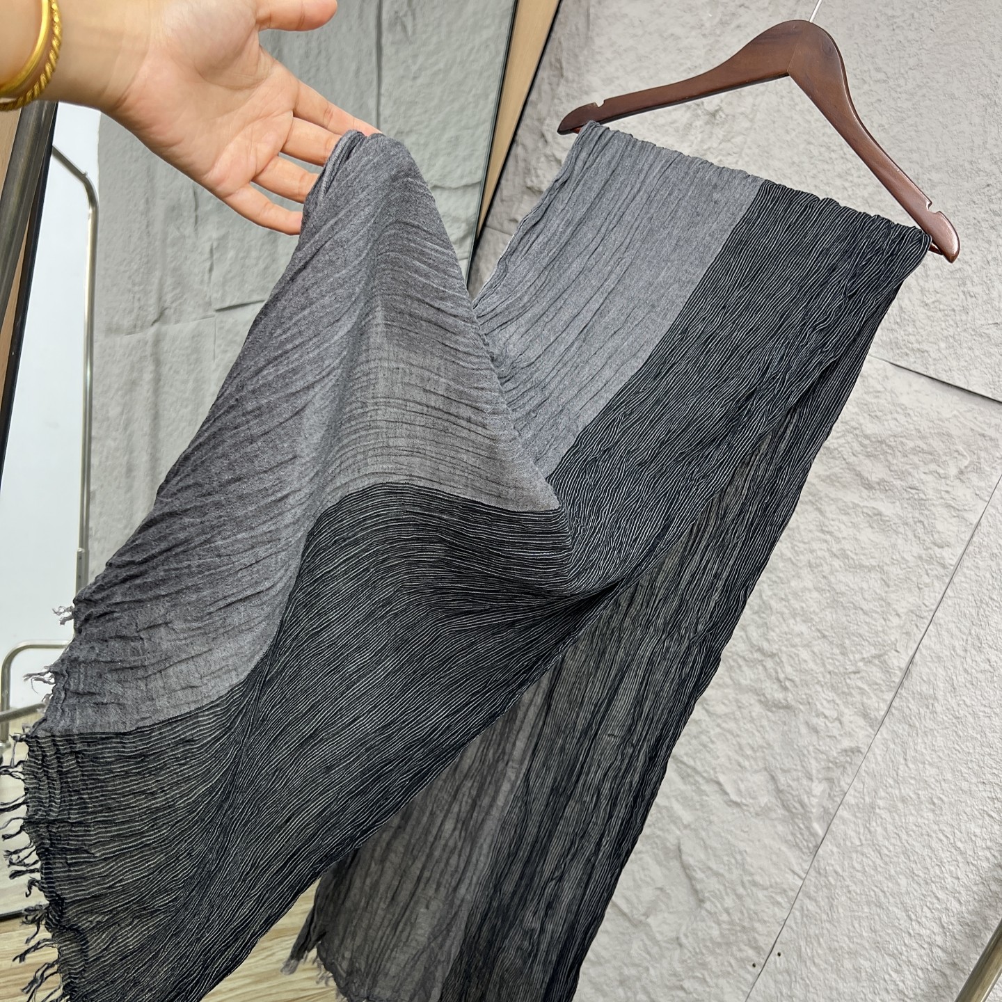 撤柜系列！复古文艺！秋冬男女压皱棉质围巾百搭流苏边披肩围脖潮