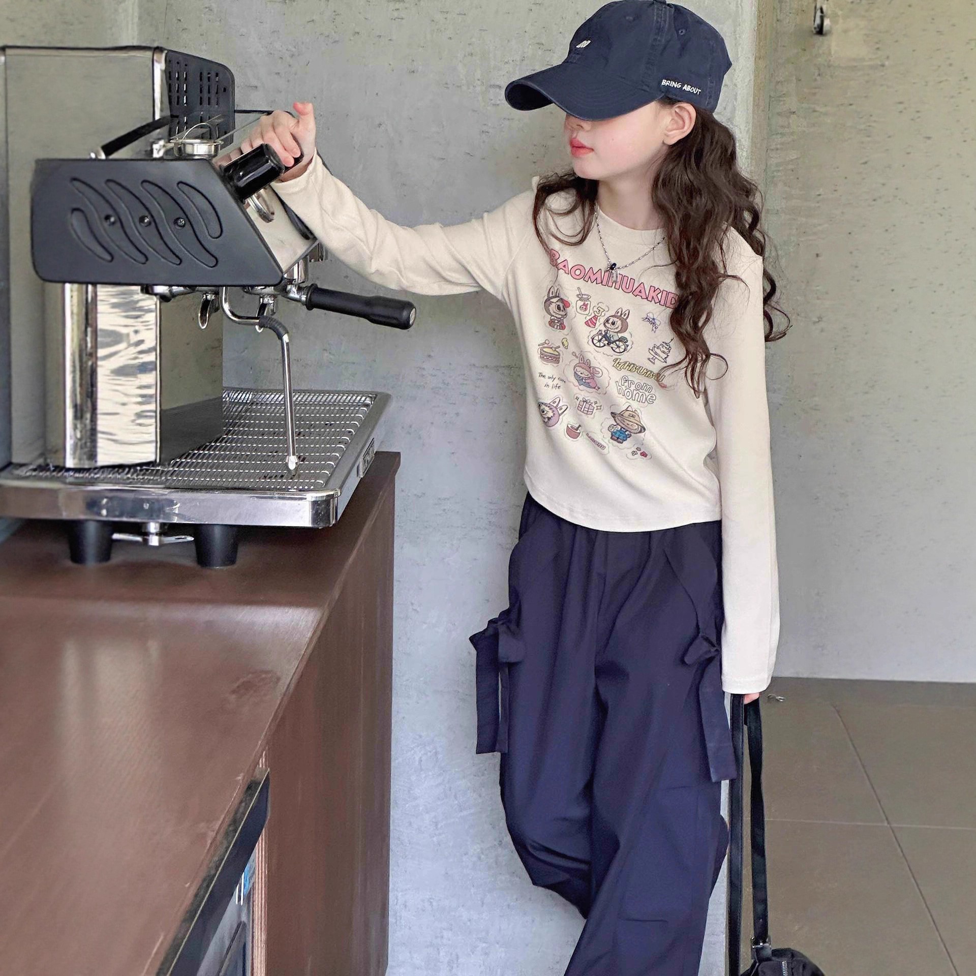 女童长袖t恤秋装2025新款儿童洋气时髦春秋款大童打底衫修身上衣