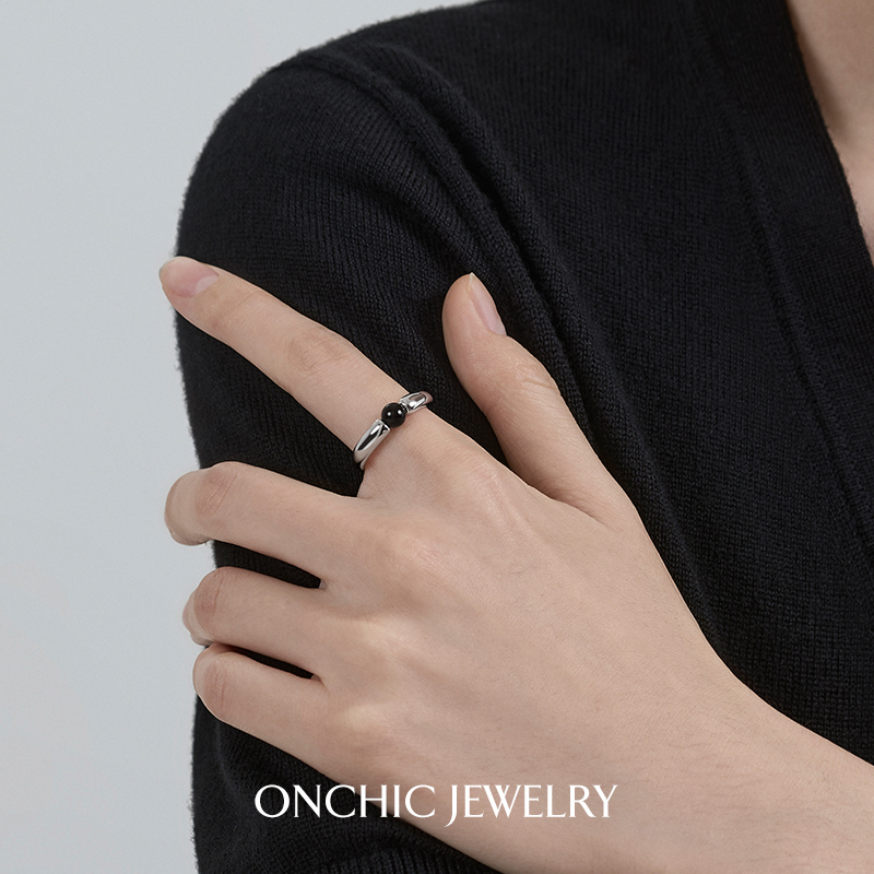 ONCHIC小众设计高级感戒指