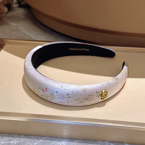 小香风山茶花碎花真丝缎面发箍贵