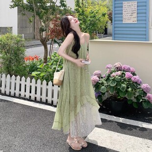 大码胖mm2-300斤吊带连衣裙女夏季法式绝美海边度假蕾丝拼接长裙