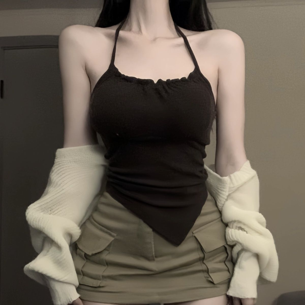 带胸垫吊带背心女木耳边性感辣妹