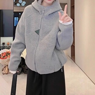 灰色连帽卫衣外套女款秋冬季300斤大码胖MM宽松显瘦加绒加厚上衣