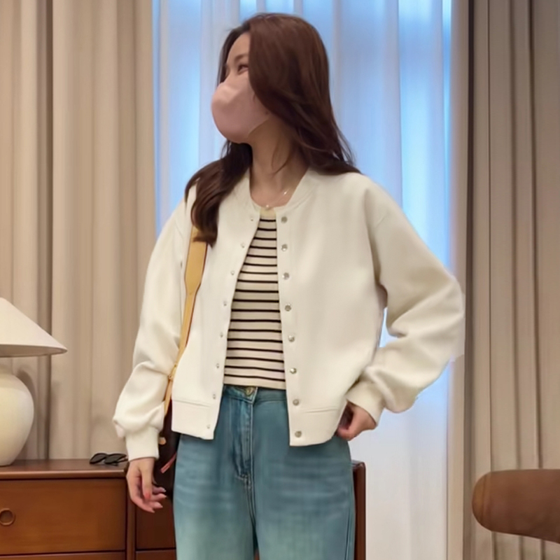 百搭常规暗扣短外套爆款棒球服