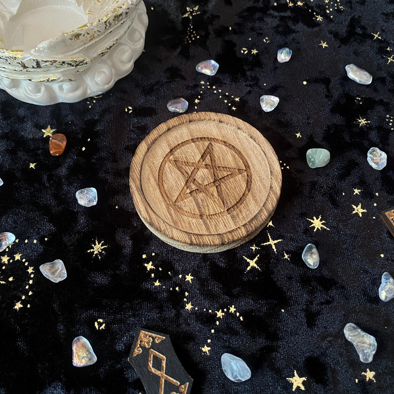 五芒星烛台木质圆盘仪式配件